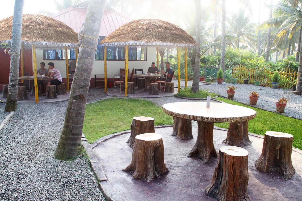 Munroe Island Lake Resort Mundrothuruth Exterior foto