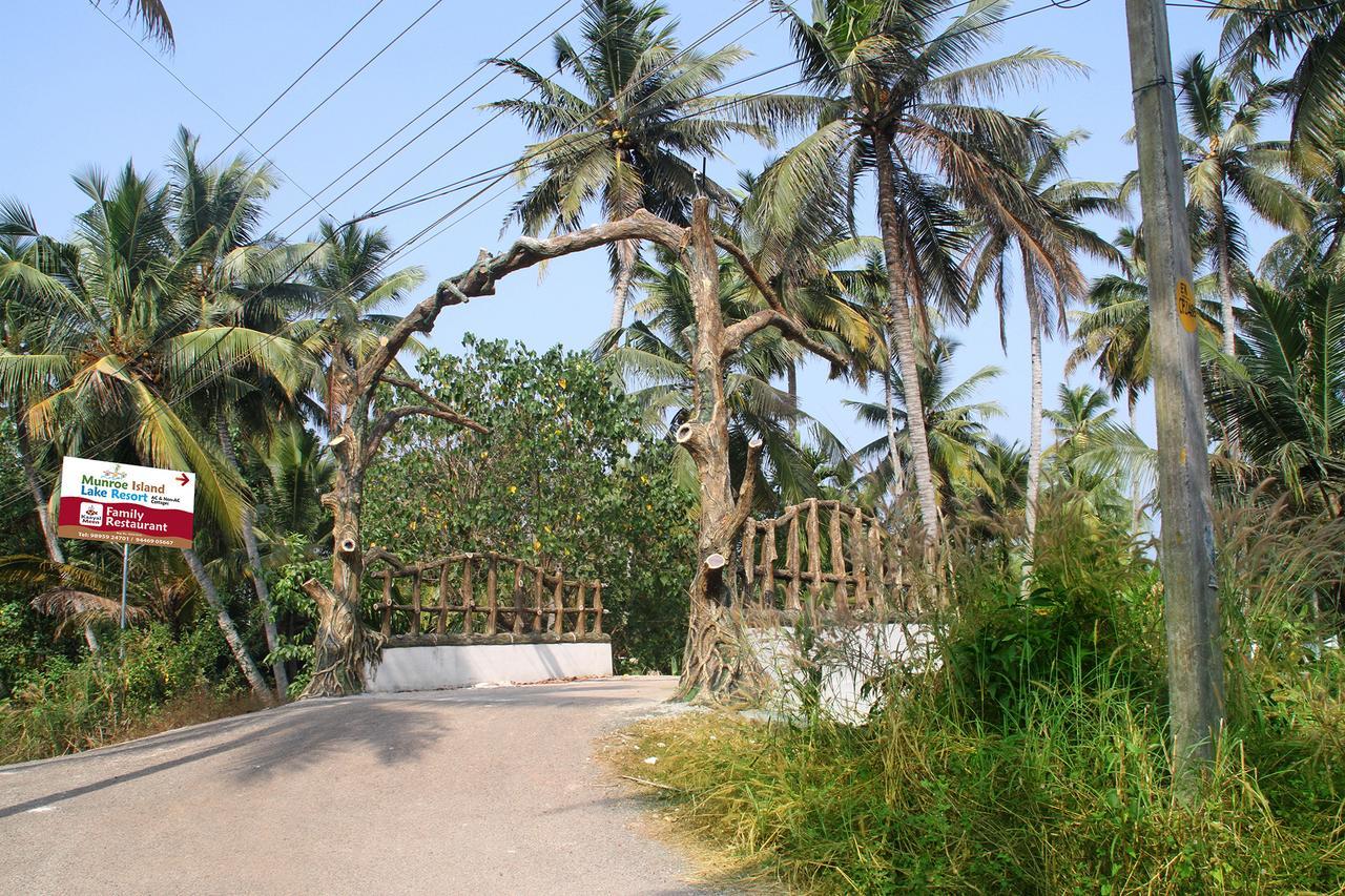 Munroe Island Lake Resort Mundrothuruth Exterior foto